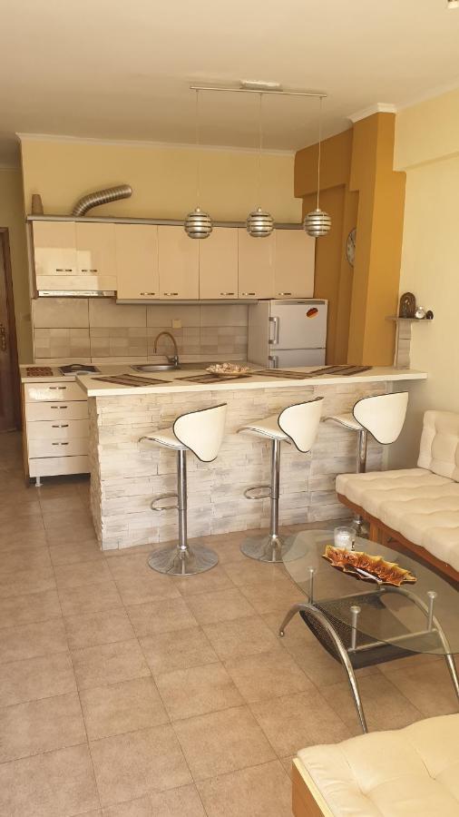 Gouris Appartements Nea Kallikrateia Buitenkant foto